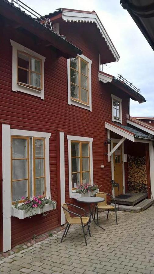 Kopparstugans Bed & Breakfast Falun Eksteriør billede